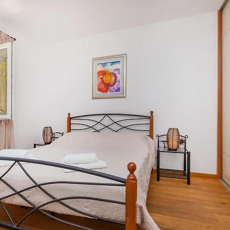 Olive By Guide Villa *