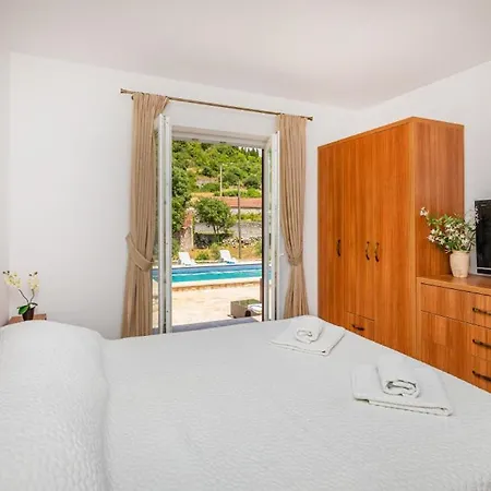 Villa Olive By Guide Imotica