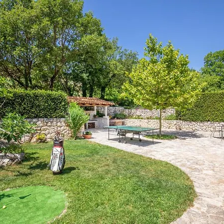 Villa Olive By Guide