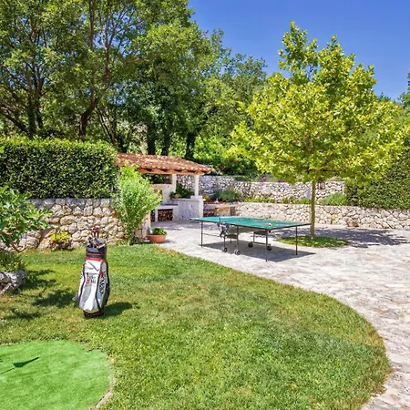 Villa Olive By Guide